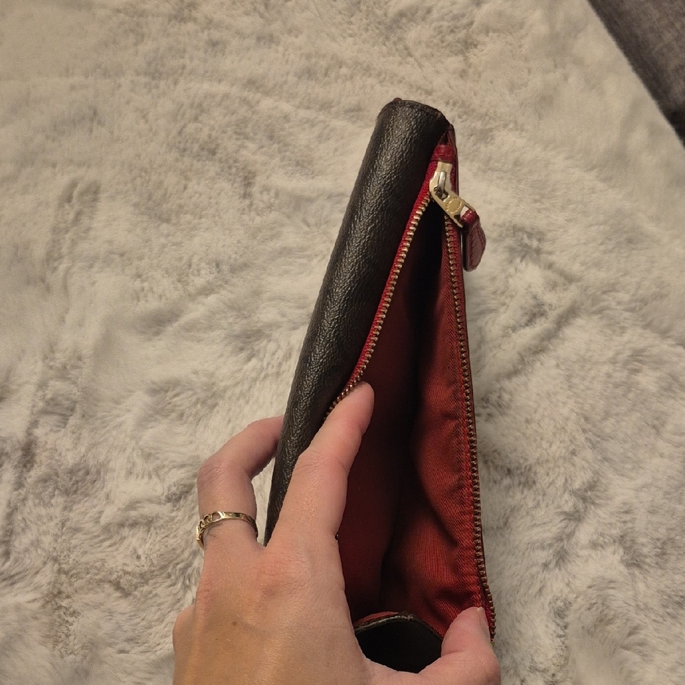 Coach Wallet - Picture 3 of 3